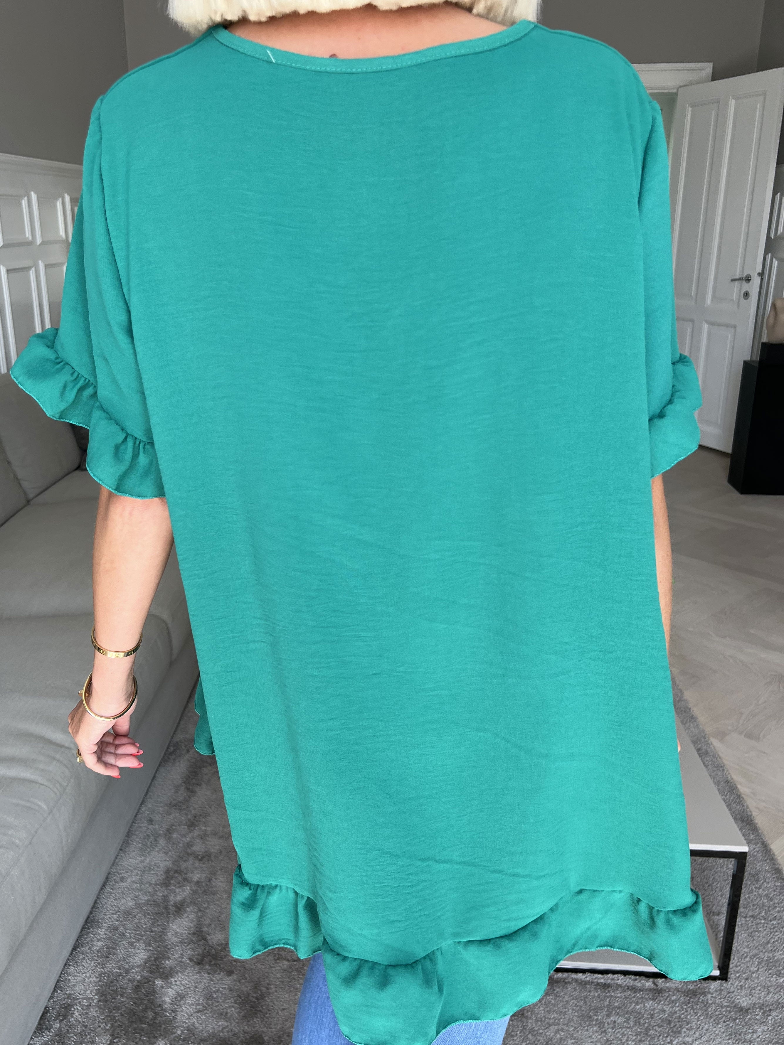 Yda Plain Short Sleeve - Sød bluse med elastik i taljen